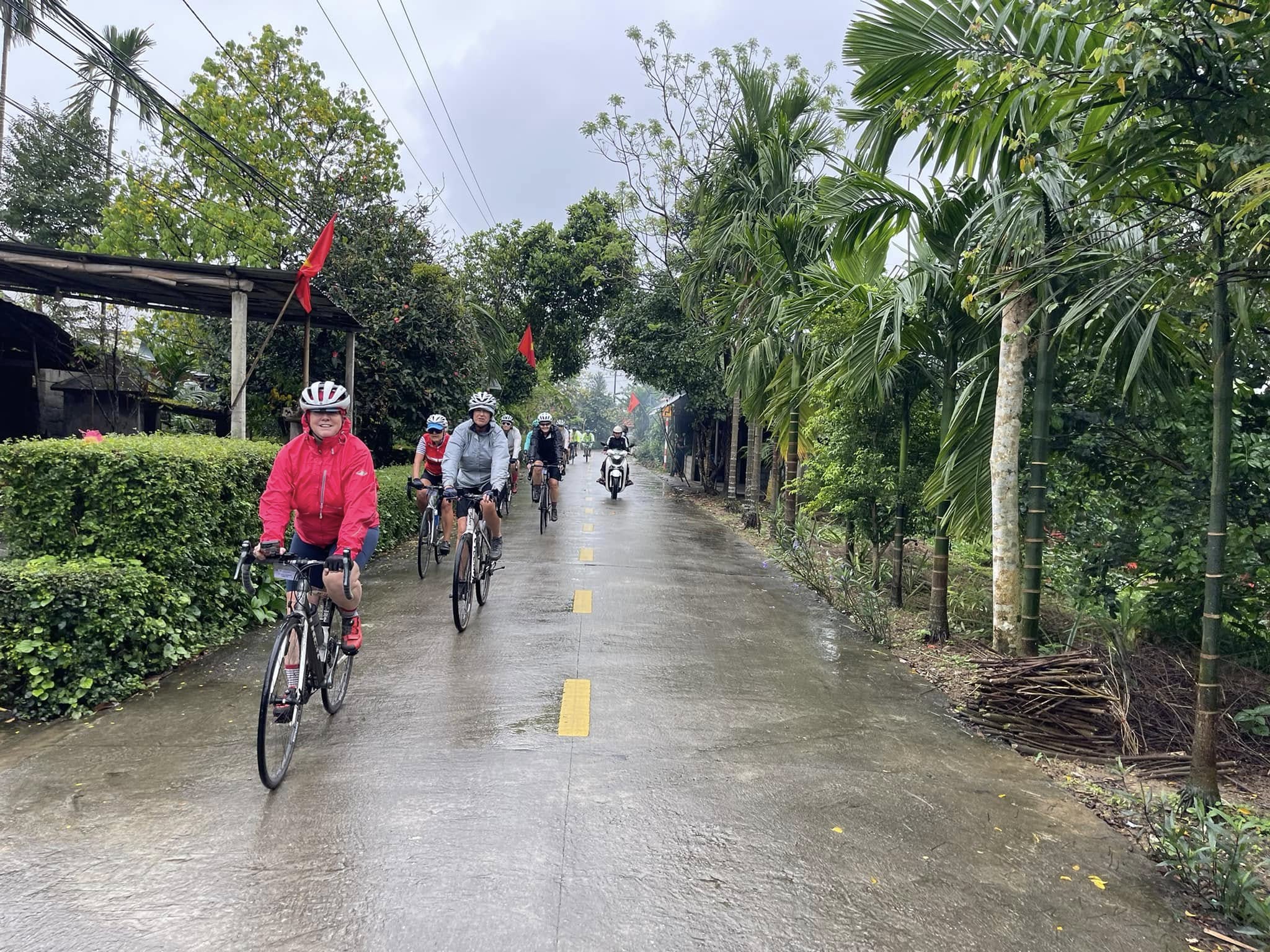 Cycling from Hoi An to Luang Prabang Tour 12 Days